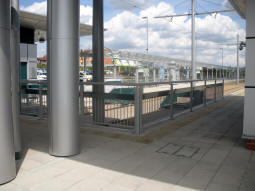 Looking towards platform A from near the end of platform B, showing the finally-installed railings