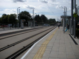 The platforms from the trams to Nottingham side